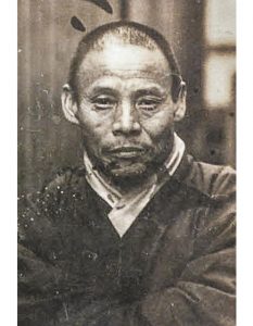 한용운